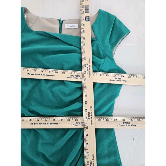 Calvin Klein Size 14 Green Cap Sleeve Ruched Sheath Fitted Cocktail Dress Lined - Picture 6 of 6